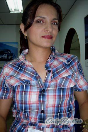 120595 - Erika Age: 50 - Colombia