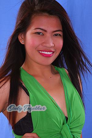 139694 - Cristine Age: 35 - Philippines
