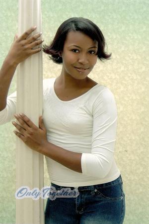 146319 - Yisel Age: 42 - Dominican Republic