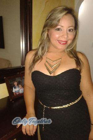 153283 - Jenifer Age: 44 - Colombia