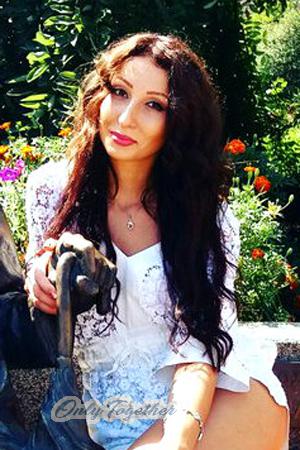 163875 - Alina Age: 28 - Ukraine