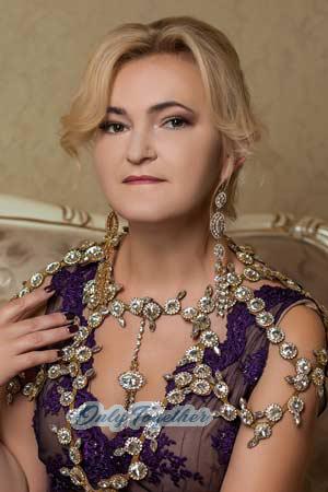 175253 - Lyudmila Age: 44 - Ukraine