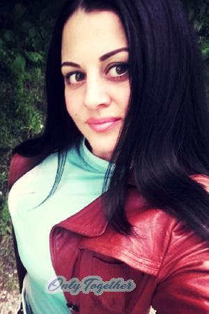 175765 - Alina Age: 32 - Ukraine