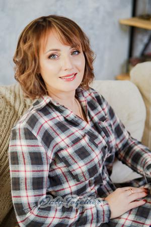 184142 - Larisa Age: 51 - Ukraine