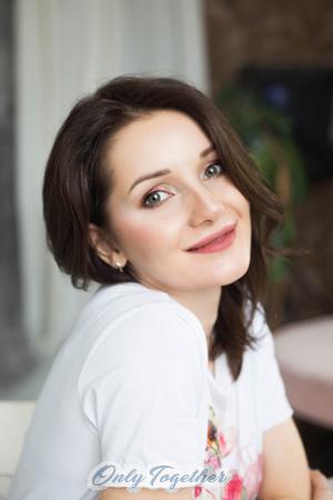 186874 - Anastasia Age: 35 - Russia