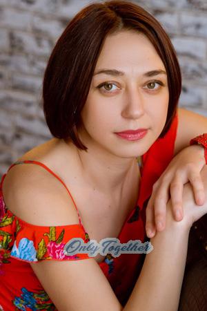 198286 - Viktoriya Age: 35 - Ukraine