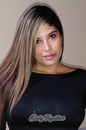 204578 - Daniela Age: 29 - Colombia
