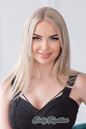 214561 - Victoria Age: 28 - Ukraine