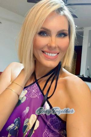 218950 - Natalya Age: 42 - Mexico