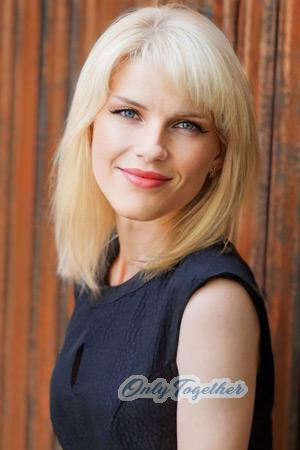 219454 - Alyona Age: 35 - Ukraine