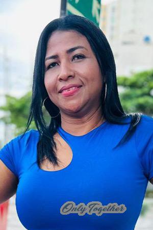 219509 - Pili Age: 50 - Colombia