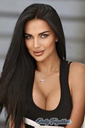 223487 - Diana Age: 33 - Ukraine