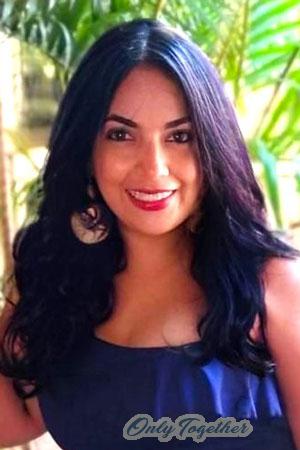 223715 - Iyaneth Age: 36 - Colombia