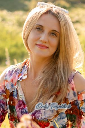 223976 - Oksana Age: 47 - Ukraine