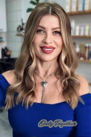 225051 - Larysa Age: 60 - Ukraine