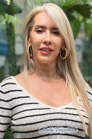 225516 - Diana Age: 56 - Colombia