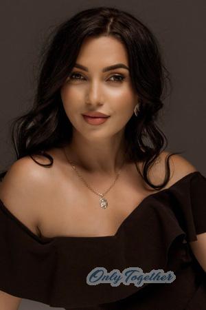 225826 - Kateryna Age: 33 - Ukraine