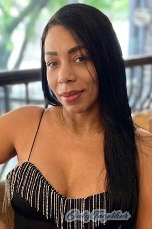 227379 - Julia Age: 41 - Colombia
