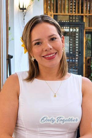 228577 - Llolima Age: 40 - Colombia