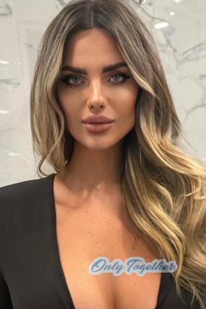 228592 - Viktoriia Age: 31 - Ukraine