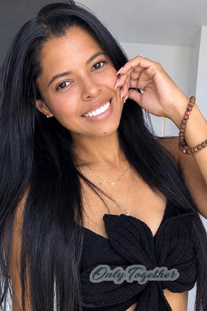 229315 - Sandra Age: 33 - Colombia