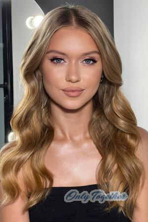 229376 - Anastasiia Age: 19 - Ukraine