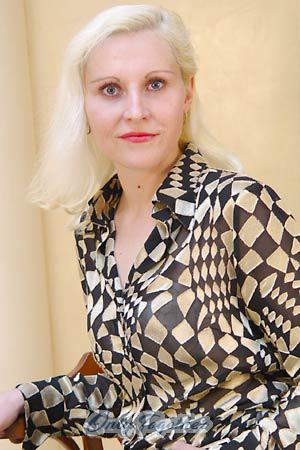 62377 - Natalia Age: 44 - Ukraine