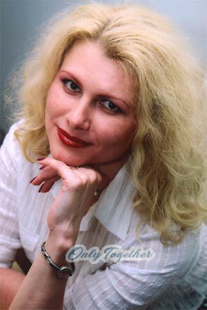 72597 - Valentina Age: 36 - Russia